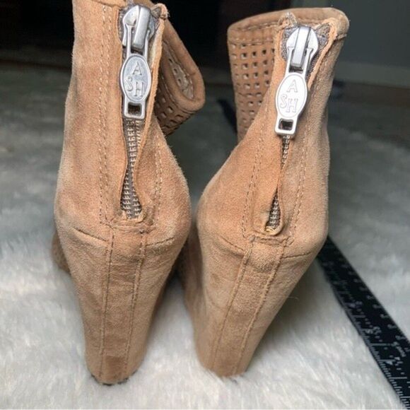 Sz 36.5 ASH Leather June Wedges - Picture 6 of 8